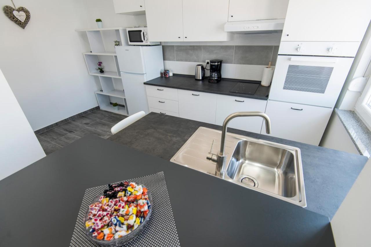 Pleasure Sea View Apartment زادار المظهر الخارجي الصورة